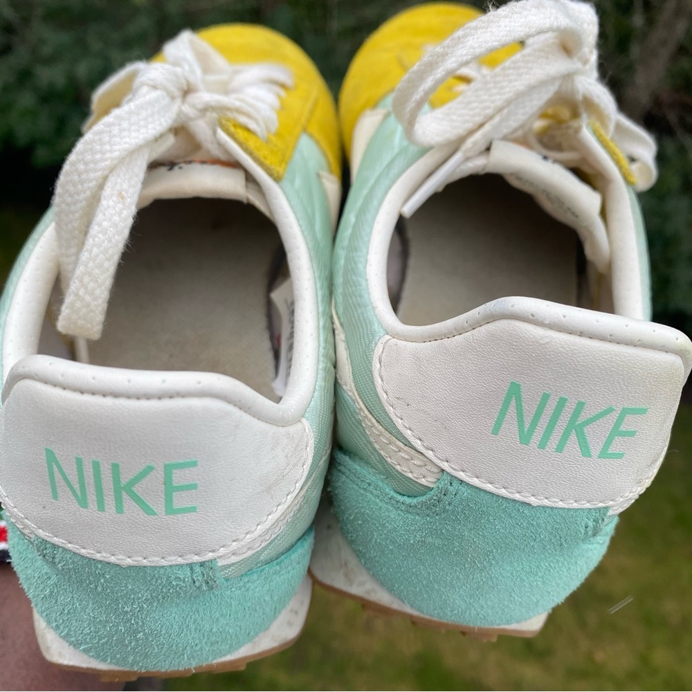 Nike Wmns Pre Montreal Racer Vintage US9.5 - Picture 5 of 11